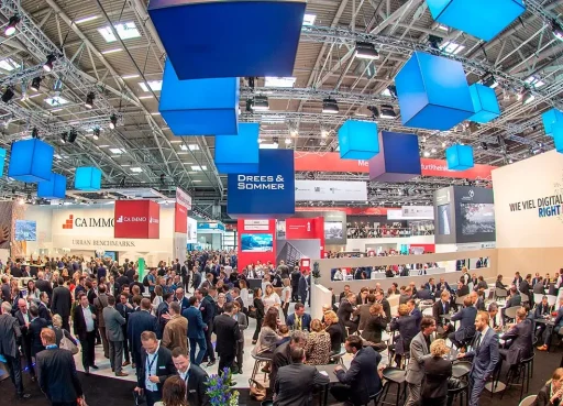 LK Bitronic asistió nuevamente a la Feria Exponadal 2013