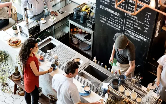 El empleo sube un 3,8% en el sector de la moda