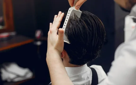 Una nueva tendencia en el peinado, el Half-Up Bun
