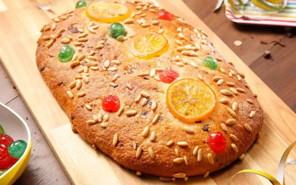 Especial San Juan: Cocas tradicionales de fruta o crema