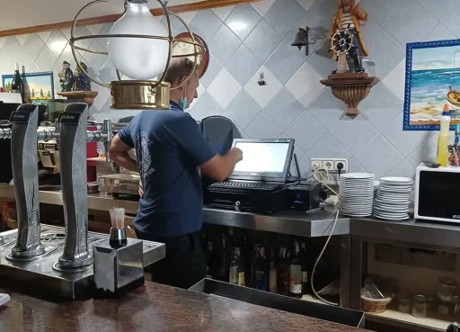 Qué es TPV para bares y cómo están revolucionando la industria