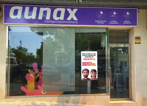 Las pantallas de escaparate pueden llegar a aumentar más de un 20% tu facturación