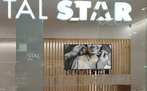 Haz tu negocio más profesional con la cartelería digital