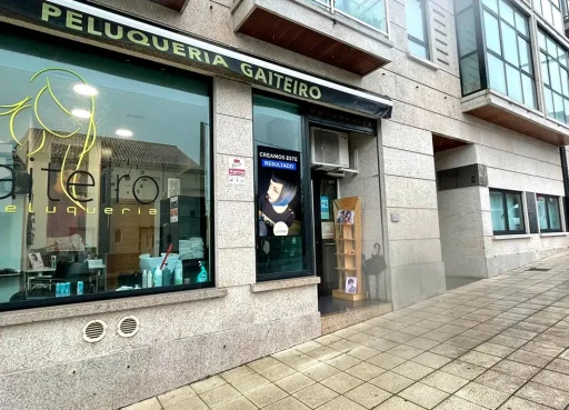 Cómo decorar el escaparate de una peluquería