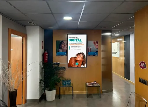 Innovación en Tu Negocio: Instalación y Cuidado Fácil para un Impacto Máximo