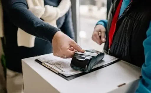 Implementación de Sistemas de Seguridad en el Punto de Venta: Protegiendo tu Negocio y a tus Clientes