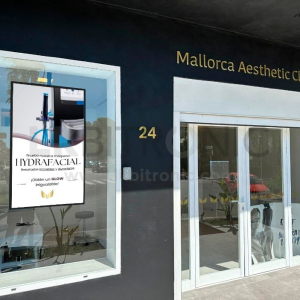 pantalla escaparate estetica mallorca