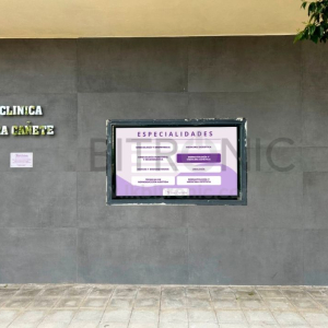 pantalla escaparate ginecologia toledo