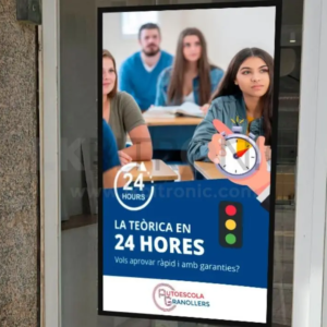 pantalla escaparate autoescuela barcelona